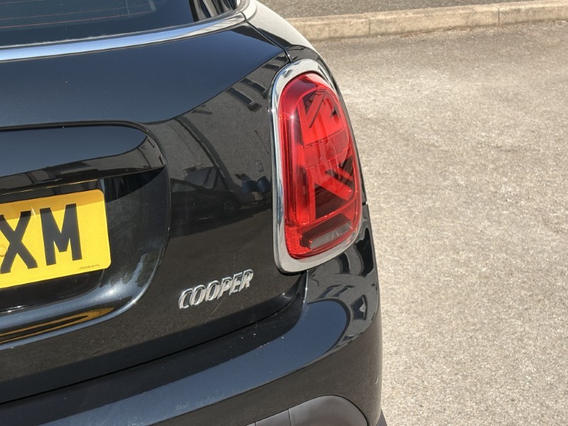 2023 (72) MINI HATCHBACK 1.5 Cooper Classic 5dr Auto 5441453