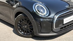 2023 (72) MINI HATCHBACK 1.5 Cooper Classic 5dr Auto 5441462