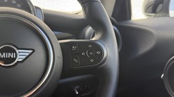 2021 (21) MINI HATCHBACK 1.5 Cooper Classic 3dr Auto 5397065