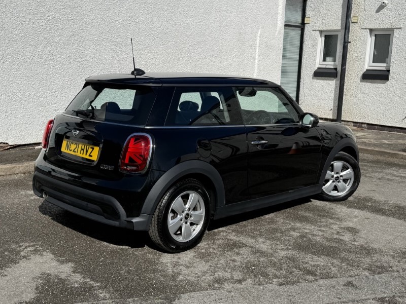 2021 (21) MINI HATCHBACK 1.5 Cooper Classic 3dr Auto 5397071