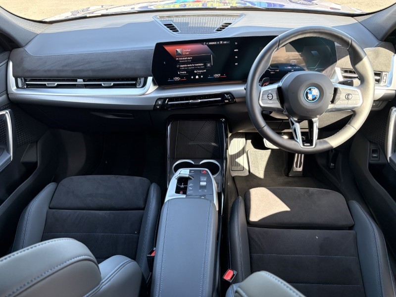 2025 (75) BMW iX2 150kW eDrive20 M Sport 65kWh 5dr Auto 5396936