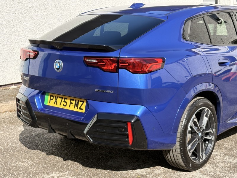 2025 (75) BMW iX2 150kW eDrive20 M Sport 65kWh 5dr Auto 5396908