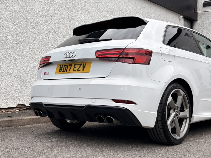 2017 (17) AUDI A3 S3 TFSI Quattro Black Edition 3dr S Tronic 5375574