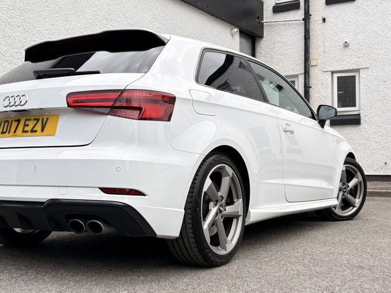 2017 (17) AUDI A3 S3 TFSI Quattro Black Edition 3dr S Tronic 5375573