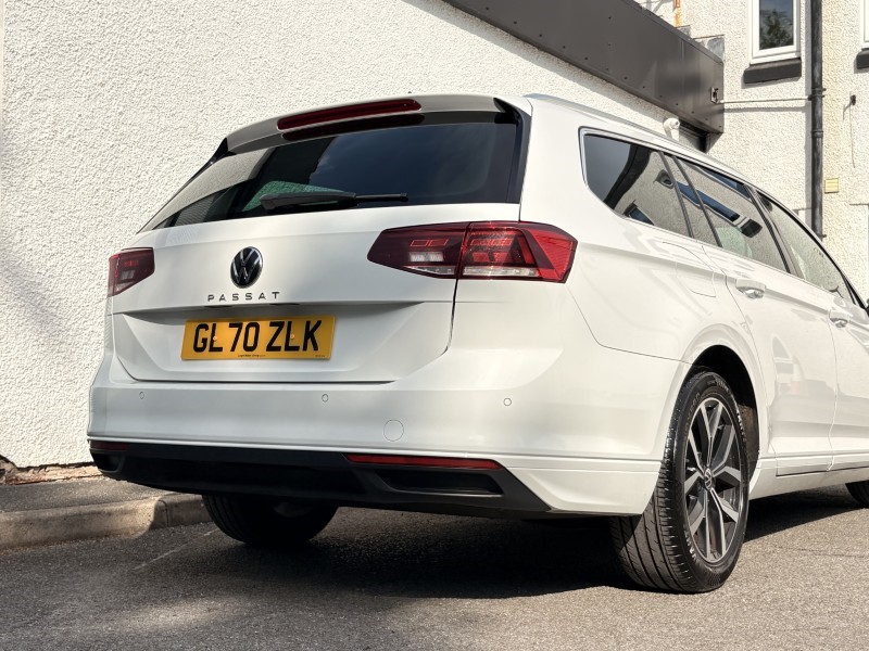 2020 (70) VOLKSWAGEN PASSAT 2.0 TDI EVO SCR SEL 5dr DSG 5448743