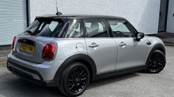 2023 (23) MINI HATCHBACK 1.5 Cooper Classic Premium 5dr Auto 5406294