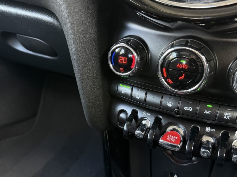 2023 (23) MINI HATCHBACK 1.5 Cooper Classic Premium 5dr Auto 5406273