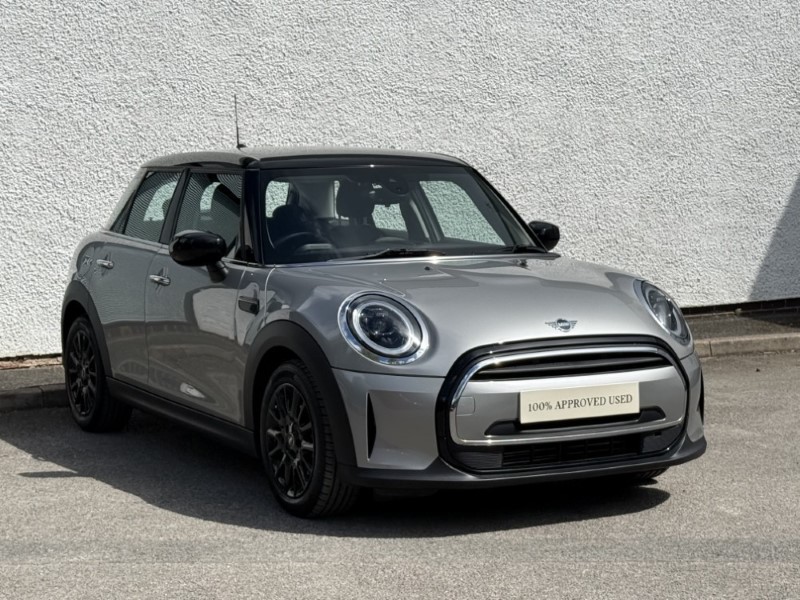 2023 (23) MINI HATCHBACK 1.5 Cooper Classic Premium 5dr Auto