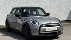 2023 (23) MINI HATCHBACK 1.5 Cooper Classic Premium 5dr Auto 5406302