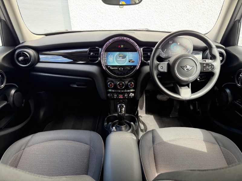 2023 (23) MINI HATCHBACK 1.5 Cooper Classic Premium 5dr Auto 5406281