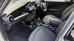 2023 (23) MINI HATCHBACK 1.5 Cooper Classic Premium 5dr Auto 5406290