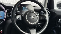 2023 (23) MINI HATCHBACK 1.5 Cooper Classic Premium 5dr Auto 5406282