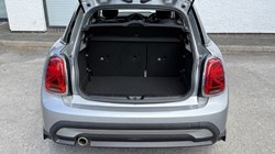 2023 (23) MINI HATCHBACK 1.5 Cooper Classic Premium 5dr Auto 5406288