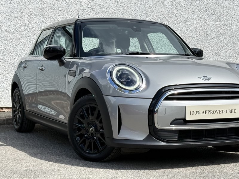2023 (23) MINI HATCHBACK 1.5 Cooper Classic Premium 5dr Auto 5406298