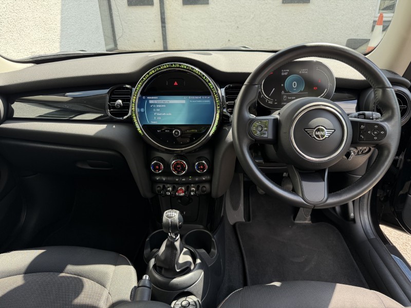 2022 (22) MINI HATCHBACK 1.5 Cooper Classic 3dr 5447723