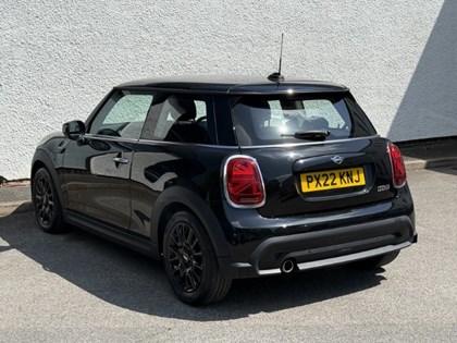 2022 (22) MINI HATCHBACK 1.5 Cooper Classic 3dr