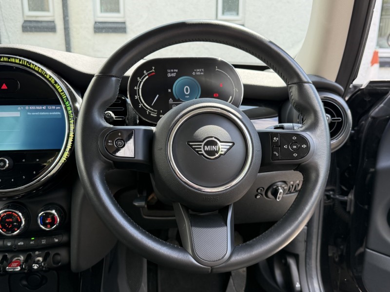 2022 (22) MINI HATCHBACK 1.5 Cooper Classic 3dr 5447724