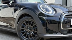 2022 (22) MINI HATCHBACK 1.5 Cooper Classic 3dr 5447736