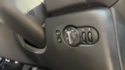 2020 (20) MINI HATCHBACK 1.5 Cooper Exclusive II 5dr 5449557