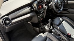 2020 (20) MINI HATCHBACK 1.5 Cooper Exclusive II 5dr 5449561