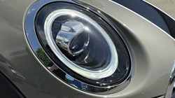 2020 (20) MINI HATCHBACK 1.5 Cooper Exclusive II 5dr 5449576