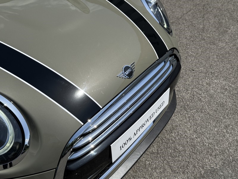2020 (20) MINI HATCHBACK 1.5 Cooper Exclusive II 5dr 5449575