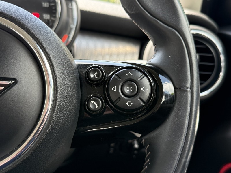 2020 (20) MINI HATCHBACK 1.5 Cooper Exclusive II 5dr 5449571