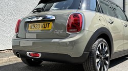 2020 (20) MINI HATCHBACK 1.5 Cooper Exclusive II 5dr 5449553