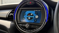 2020 (20) MINI HATCHBACK 1.5 Cooper Exclusive II 5dr 5449564