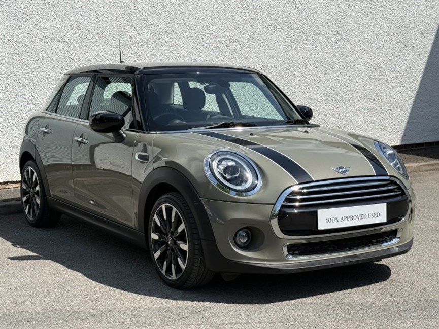 2020 (20) MINI HATCHBACK 1.5 Cooper Exclusive II 5dr