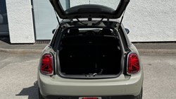 2020 (20) MINI HATCHBACK 1.5 Cooper Exclusive II 5dr 5449546