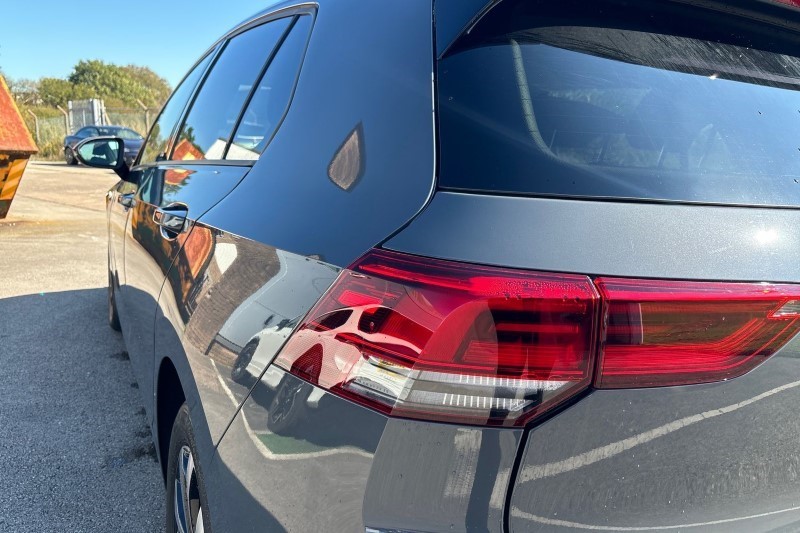 2021 (71) VOLKSWAGEN GOLF 1.5 TSI 150 Active 5dr 3515074