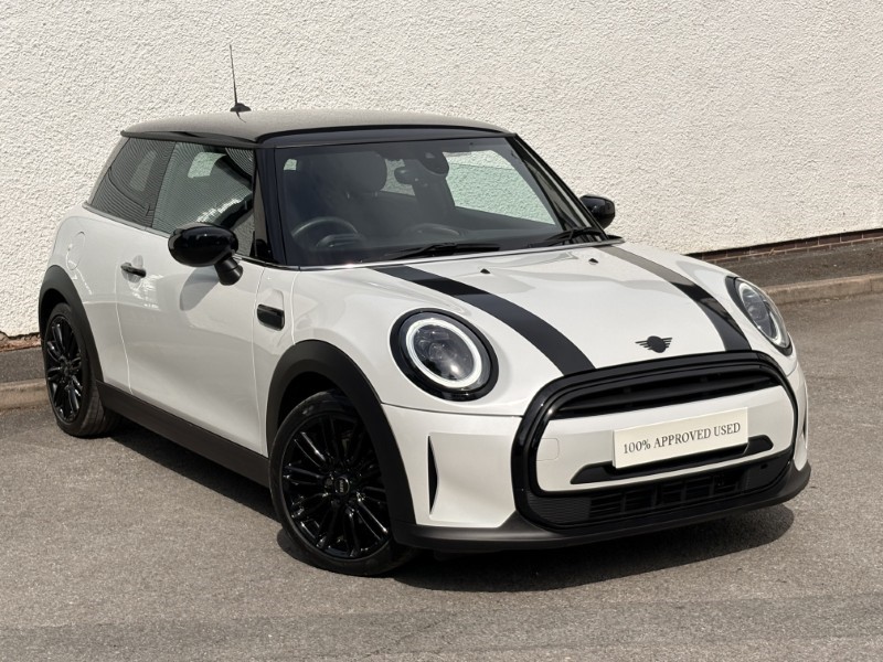 2024 (24) MINI HATCHBACK 1.5 Cooper Exclusive Premium 3dr Auto 5448728
