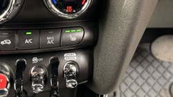 2024 (24) MINI HATCHBACK 1.5 Cooper Exclusive Premium 3dr Auto 5448719