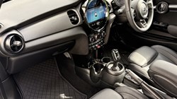 2024 (24) MINI HATCHBACK 1.5 Cooper Exclusive Premium 3dr Auto 5448710