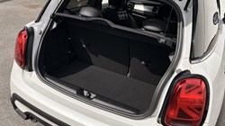 2024 (24) MINI HATCHBACK 1.5 Cooper Exclusive Premium 3dr Auto 5448700