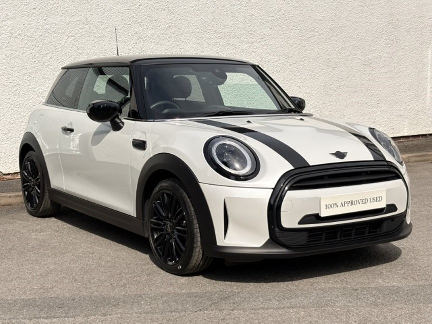 2024 (24) MINI HATCHBACK 1.5 Cooper Exclusive Premium 3dr Auto