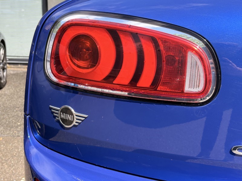 2019 (19) MINI CLUBMAN 1.5 Cooper Exclusive 6dr Auto 5461189