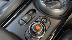2019 (19) MINI CLUBMAN 1.5 Cooper Exclusive 6dr Auto 5461200