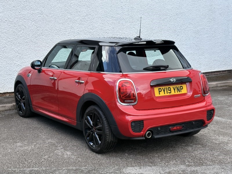 2019 (19) MINI HATCHBACK 1.5 Cooper Sport II 5dr