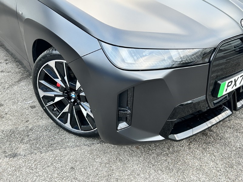 2025 (75) BMW iX 485kW M70 xDrive 112kWh 5dr Auto [Tech/Skylounge] 5420208
