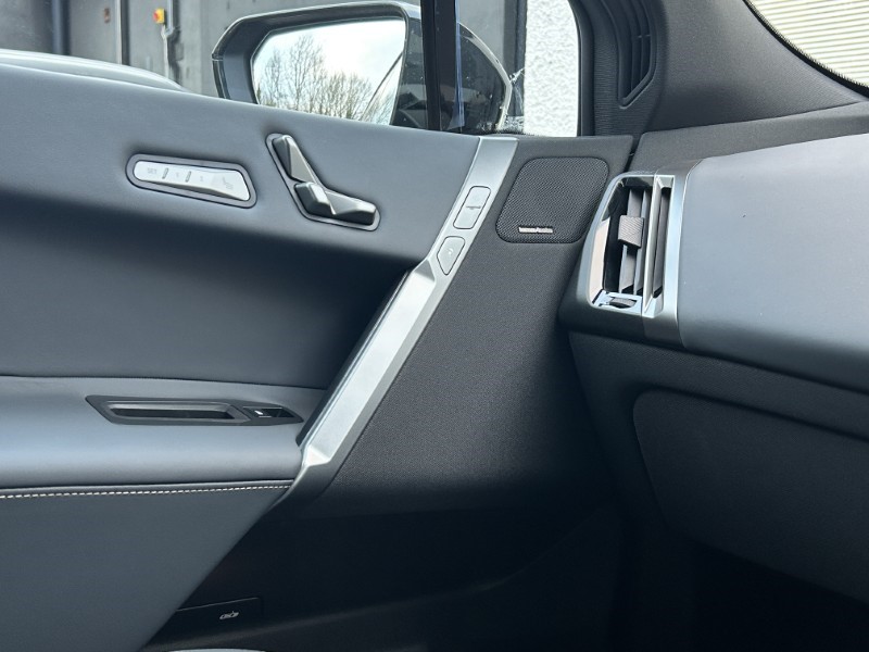 2025 (75) BMW iX 485kW M70 xDrive 112kWh 5dr Auto [Tech/Skylounge] 5420195