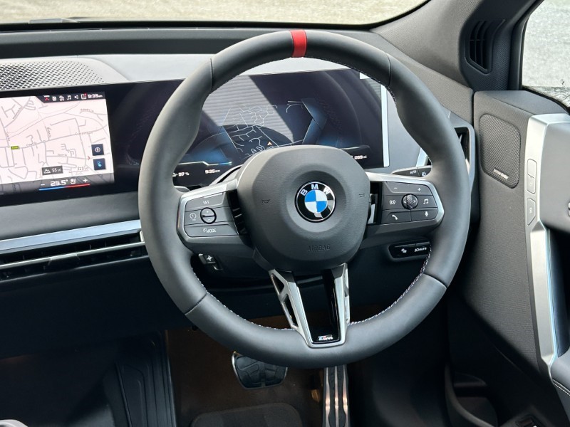 2025 (75) BMW iX 485kW M70 xDrive 112kWh 5dr Auto [Tech/Skylounge] 5420219