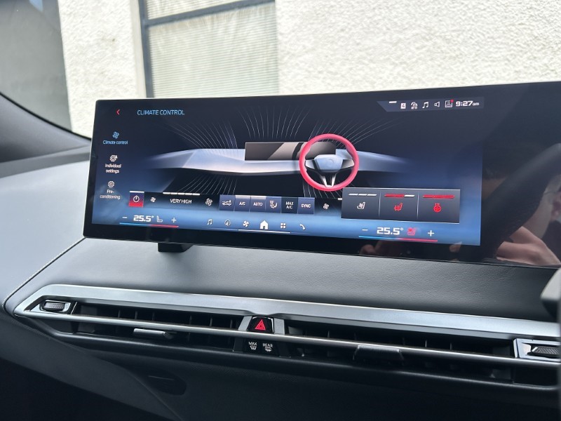 2025 (75) BMW iX 485kW M70 xDrive 112kWh 5dr Auto [Tech/Skylounge] 5420188