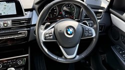 2020 (70) BMW 2 SERIES 220i SE 5dr DCT 5447458