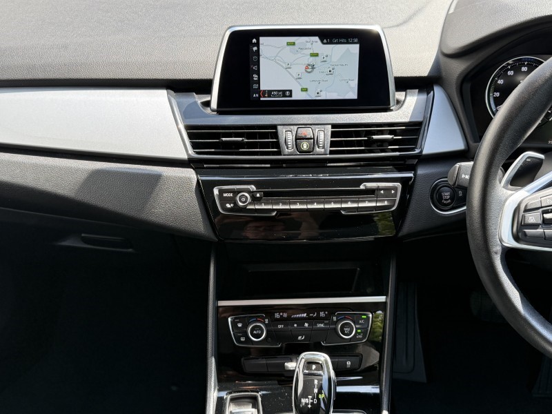 2020 (70) BMW 2 SERIES 220i SE 5dr DCT 5447459