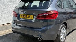 2020 (70) BMW 2 SERIES 220i SE 5dr DCT 5447453