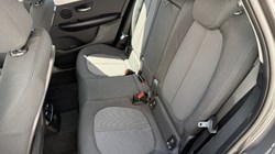 2020 (70) BMW 2 SERIES 220i SE 5dr DCT 5447460