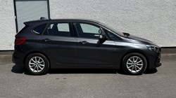 2020 (70) BMW 2 SERIES 220i SE 5dr DCT 5447451