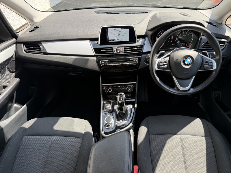 2020 (70) BMW 2 SERIES 220i SE 5dr DCT 5447457